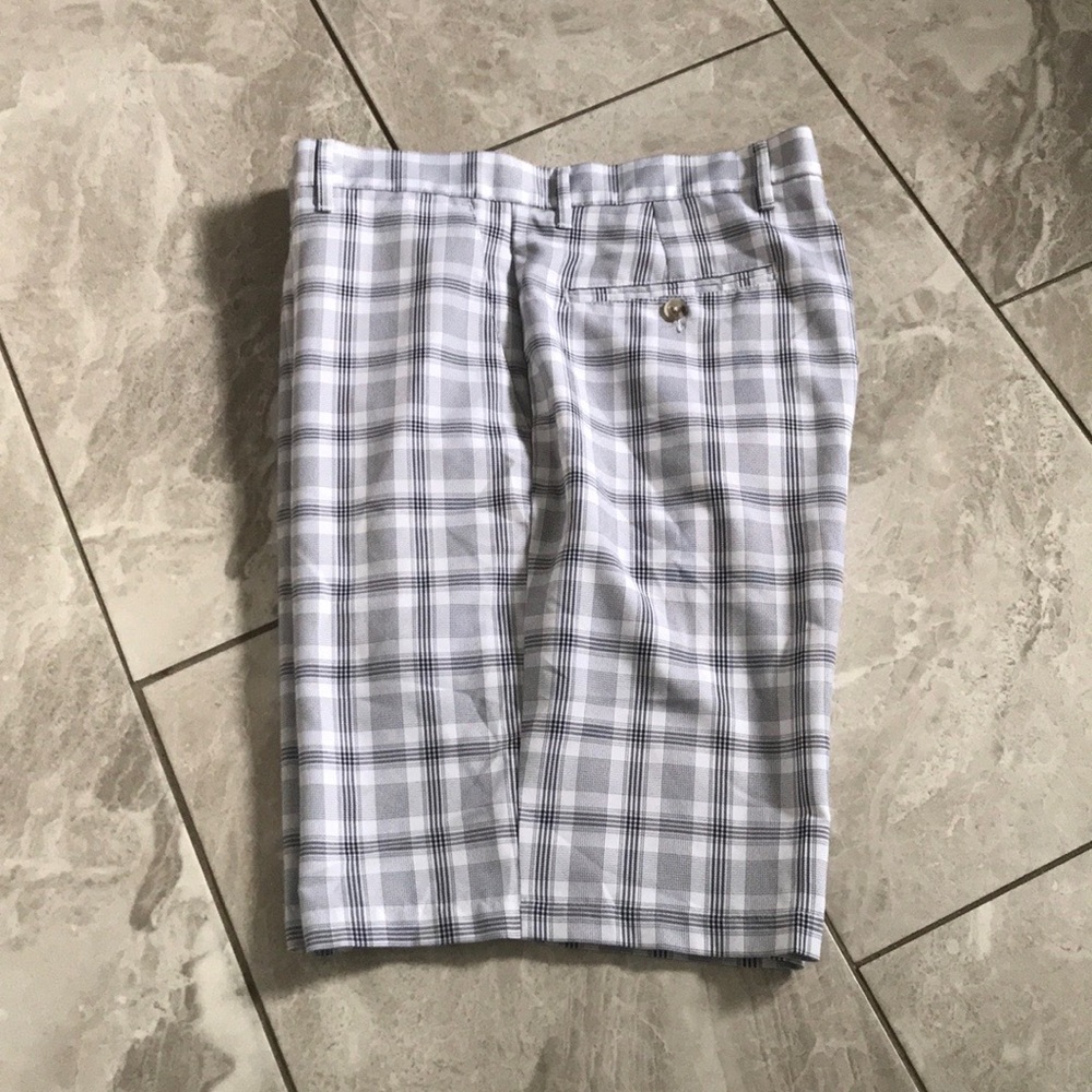 DOCKERS Mens 10” Golf Plaid Shorts | 36